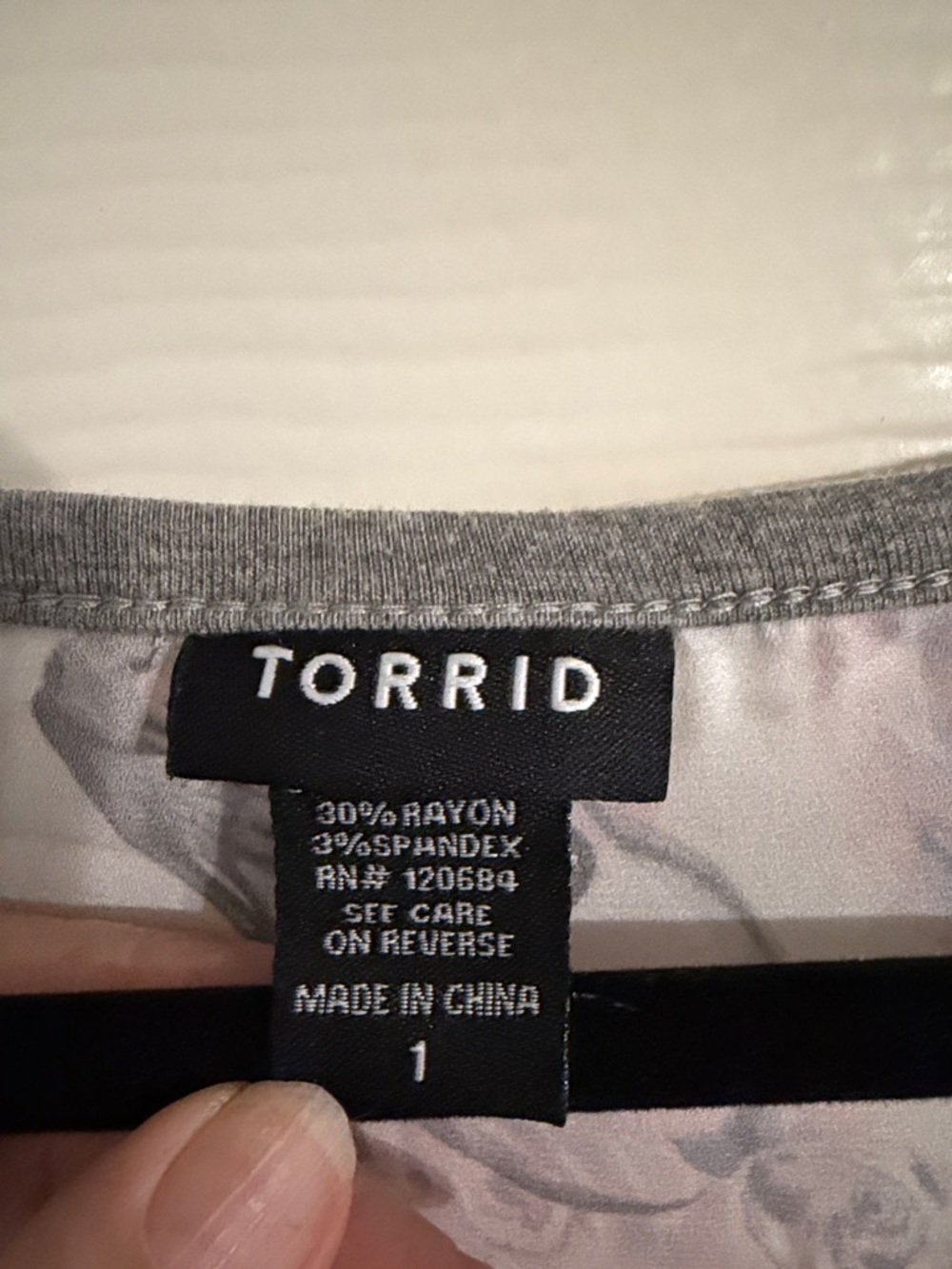 torrid Gray Raglan Top with Pink Rose & Skull Print - Picture 2 of 2